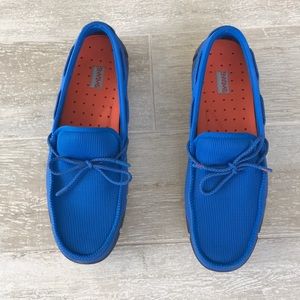 Men’s blue casual loafers